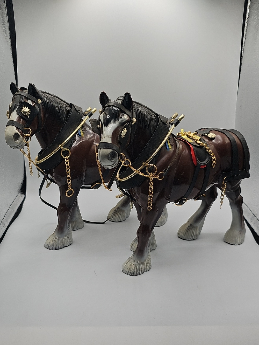 Vintage Glossy Plastic Clydesdale Model Horse Statue 9" Figure Hong Kong 3168